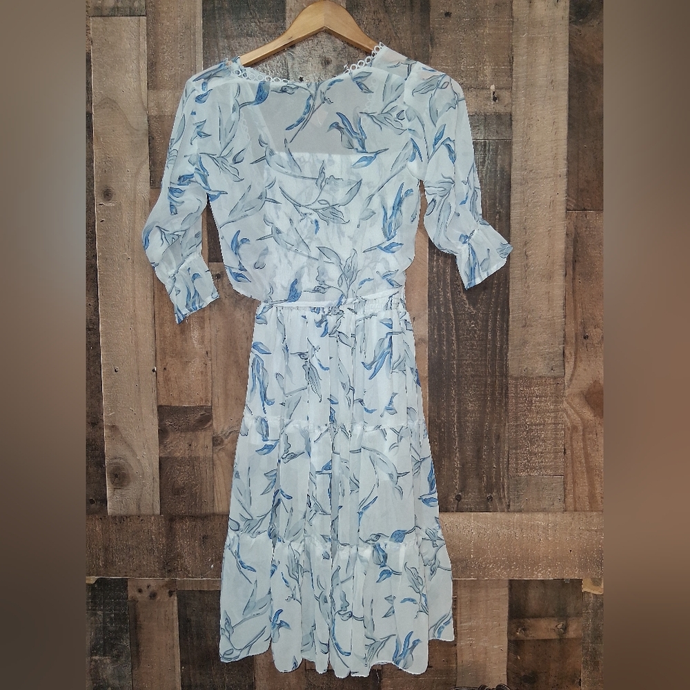 Unbranded 2 Piece Floral Blue and White Dress & Top Size Small - Picture 5 of 6